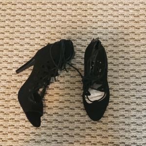 WORTHINGTON 4" Heels Black Swede Women's 6 1/2